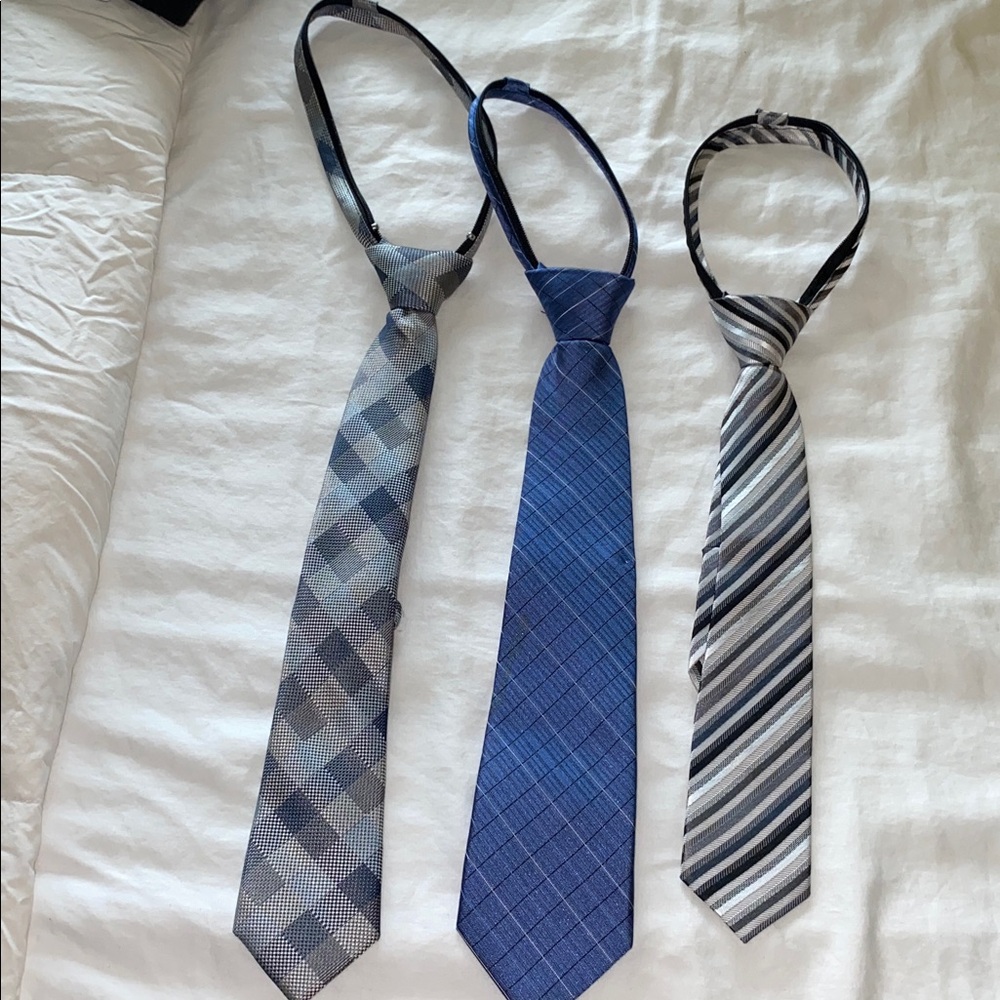 Kids zip ties.